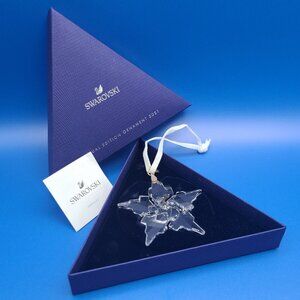 Swarovski Crystal 2021 Annual Snowflake Christmas Ornament w Boxes